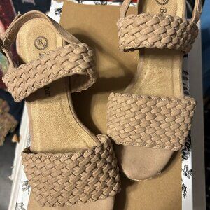 Bella Vita Espadrille Wedge Sandal, Light Beige, Size 6 1/2M